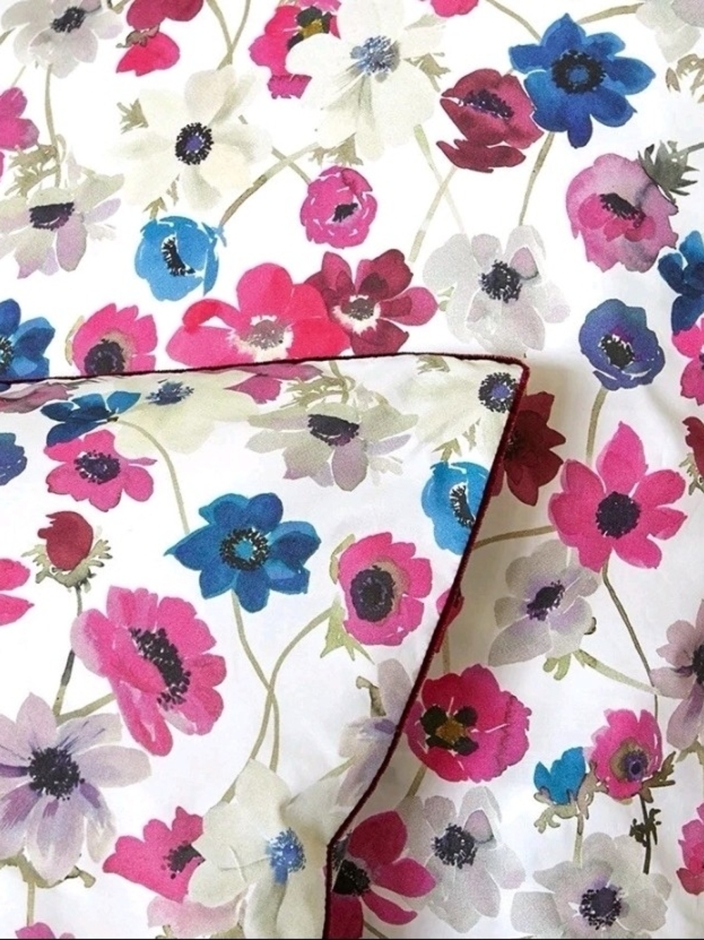 $240 Anne De Solene Paris Prairie 2 EURO Pillowshams Anemones Cotton Percale New - Picture 6 of 6